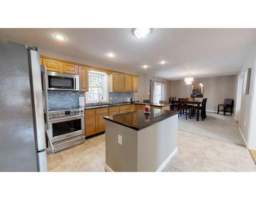 322 Townsend Harbor Road Lunenburg, MA 01462 - Photo 12 of 33 Gallery Image 12