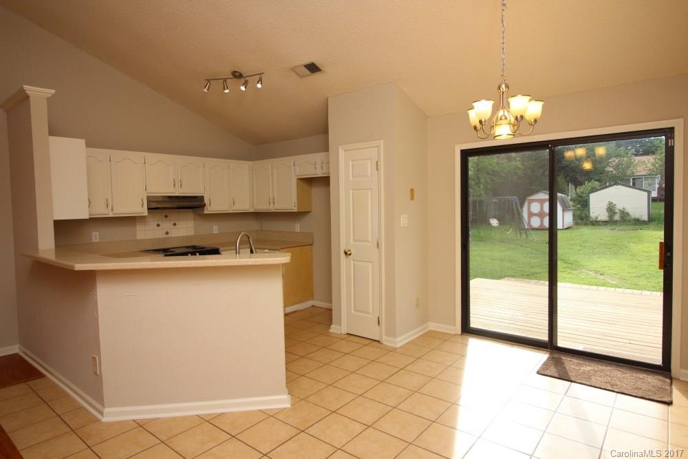 14406 Smith Road Charlotte, NC 28273 - Photo 8 of 20 Gallery Image 8