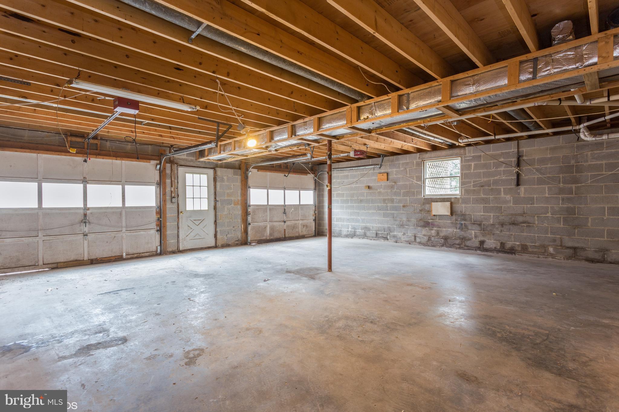 4656 Wilkerson Road Brandywine, MD 20613 - Photo 18 of 24 Garage