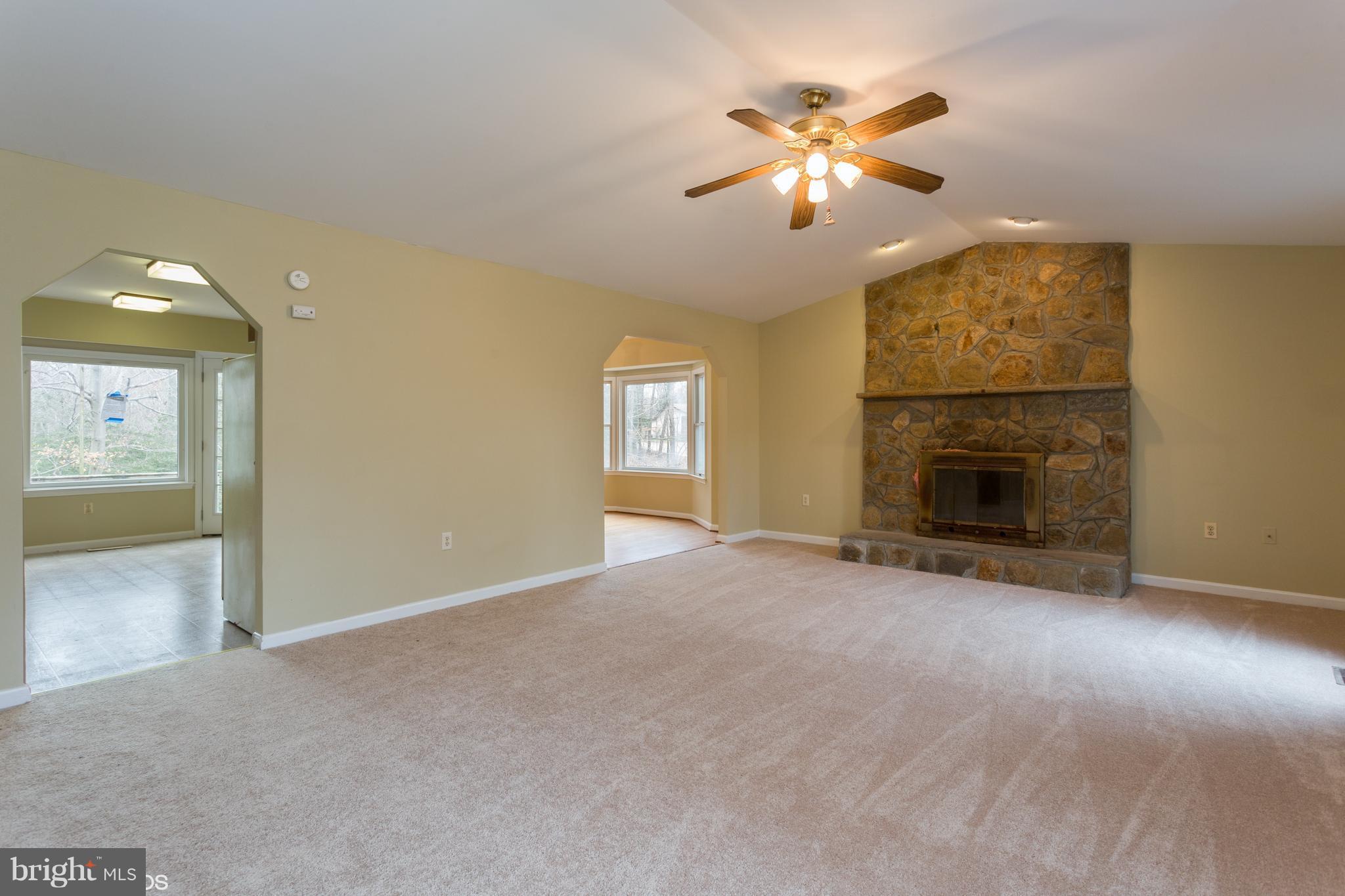 4656 Wilkerson Road Brandywine, MD 20613 - Photo 4 of 24 Family Room