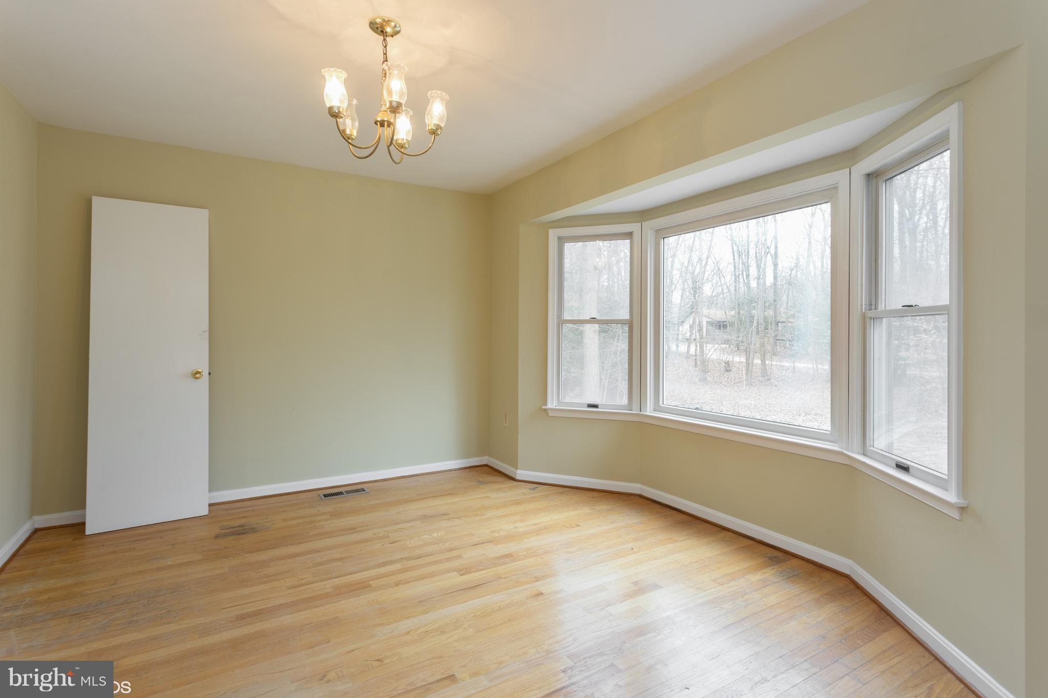 4656 Wilkerson Road Brandywine, MD 20613 - Photo 6 of 24 Dining Room