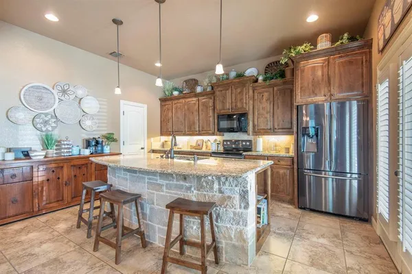 $2,295 | 109 1st Street, Denton, TX 76201