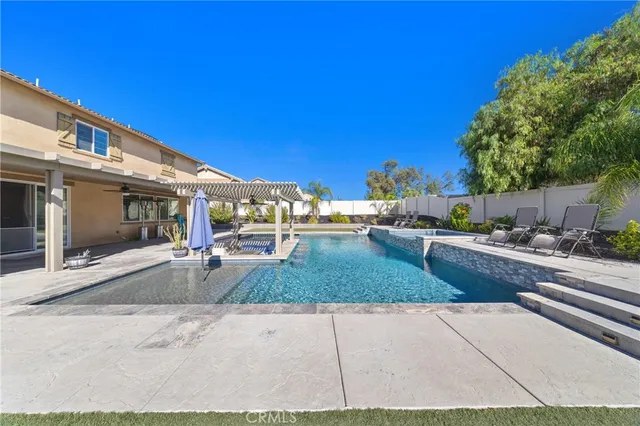 $985,000 | 23407 Crystal Way, Wildomar, CA 92595