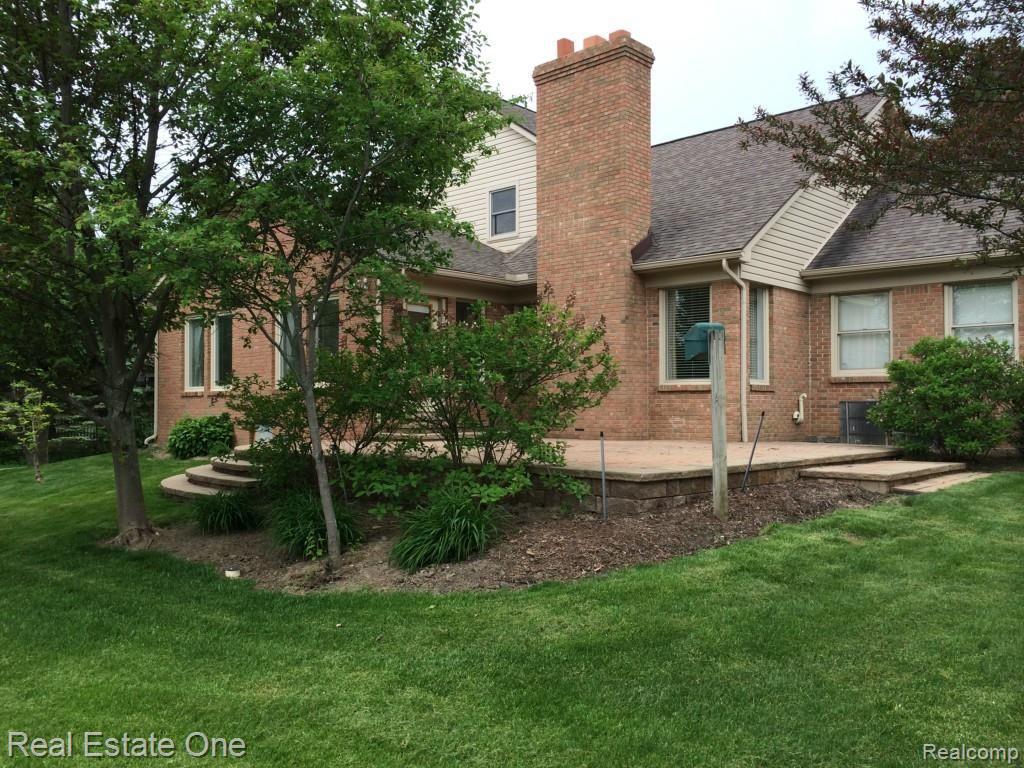 5946 Donaldson Road Troy, MI 48085 - Photo 49 of 53 IMG_4345.jpg