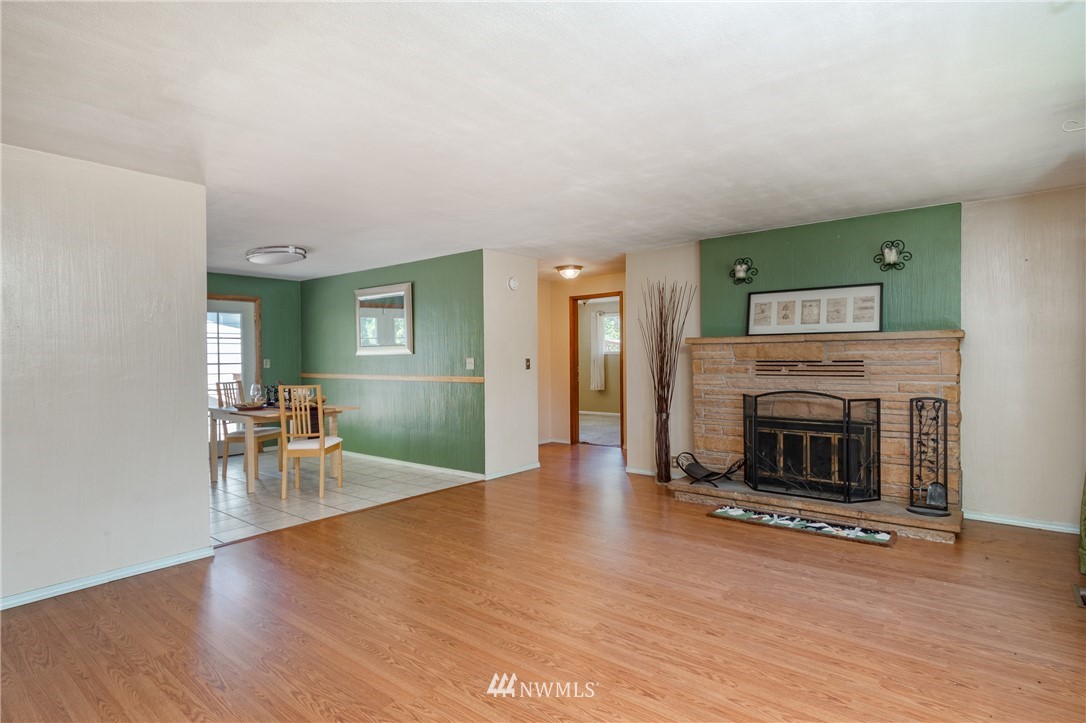 96 West Henni Road Oak Harbor, WA 98277 - Photo 3 of 39 Gallery Image 3