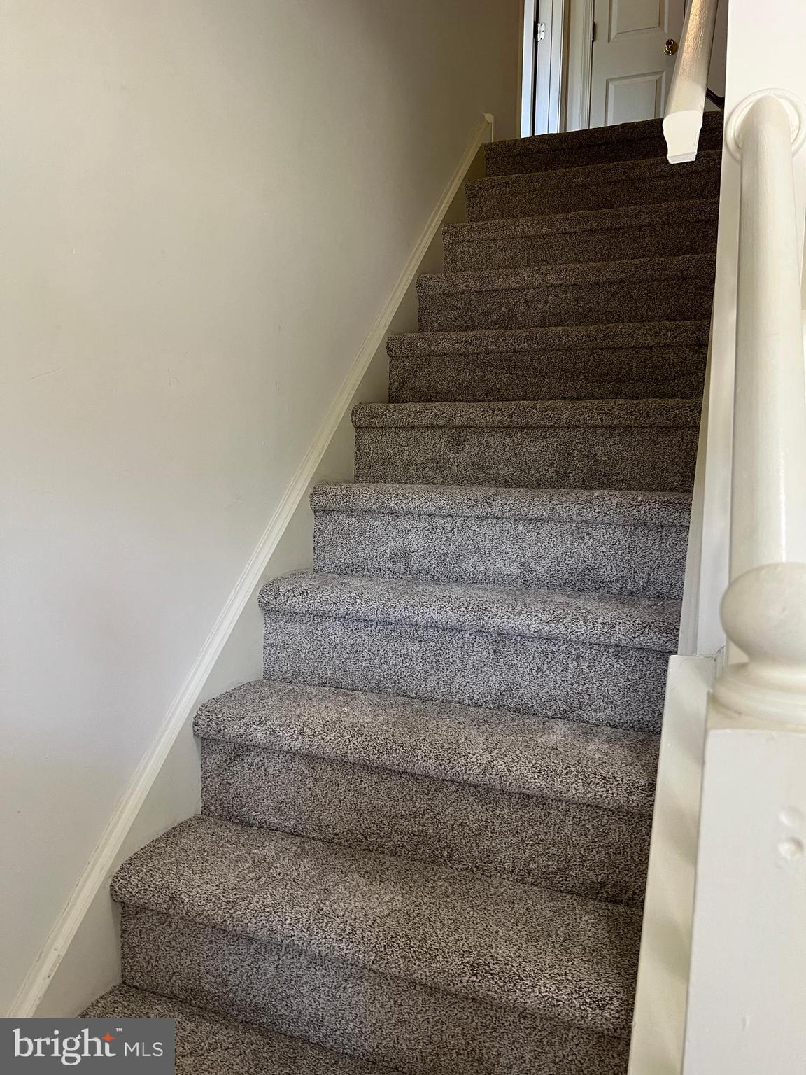 560 South Pitney Road Galloway Township, NJ 08205 - Photo 11 of 34 a view of entryway