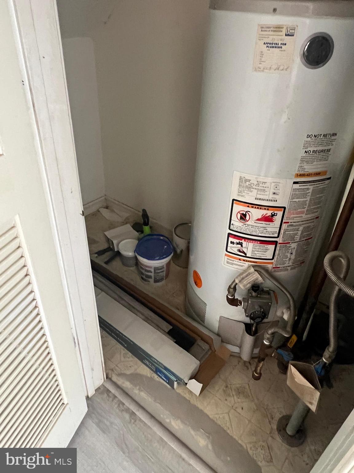 560 South Pitney Road Galloway Township, NJ 08205 - Photo 29 of 34 a bathroom with a sink and a mirror