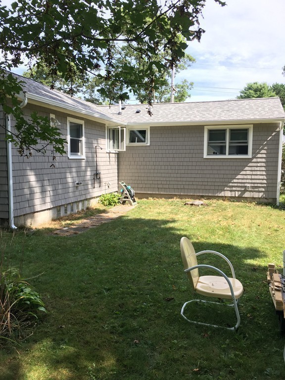 44 Salt Works Road Wareham, MA 02532 - Photo 3 of 24