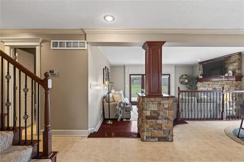 $365,000 | 8509 Northwest Winter Avenue, Kansas City, MO 64153