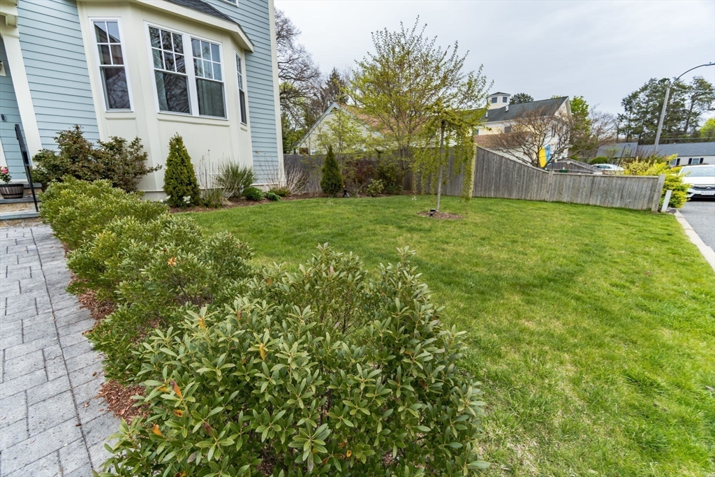 31 Kappius Path Newton, MA 02459 - Photo 33 of 36 Gallery Image 33