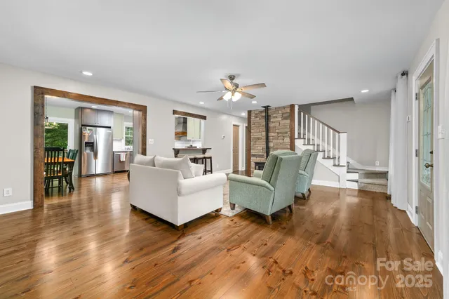 $999,999 | 222 Oakhill Street, Iron Station, NC 28080