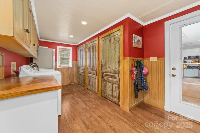 $999,999 | 222 Oakhill Street, Iron Station, NC 28080