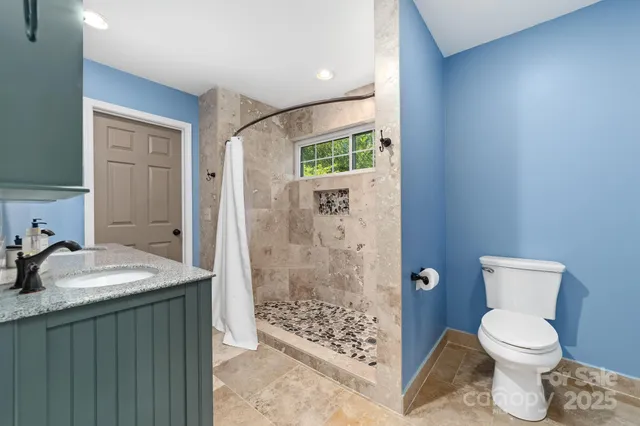 $999,999 | 222 Oakhill Street, Iron Station, NC 28080