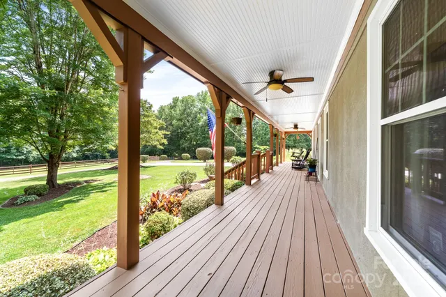 $999,999 | 222 Oakhill Street, Iron Station, NC 28080