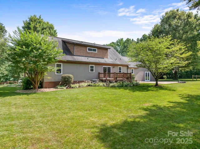 $999,999 | 222 Oakhill Street, Iron Station, NC 28080