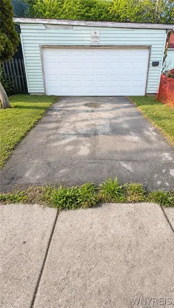 $100,000 | 541 7th Street, Buffalo, NY 14201