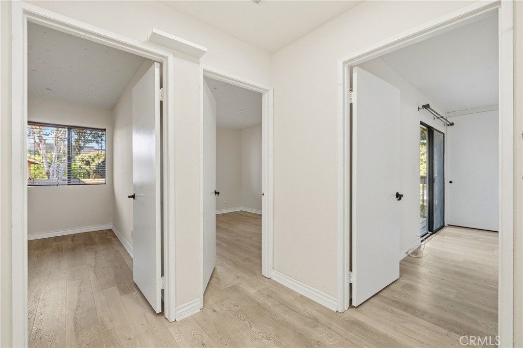 4502 Lubbock Drive, Unit D Simi Valley, CA 93063 - Photo 12 of 37 Upstairs hallway