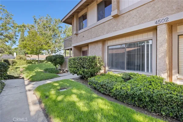 $569,900 | 4502 Lubbock Drive, Unit D, Simi Valley, CA 93063