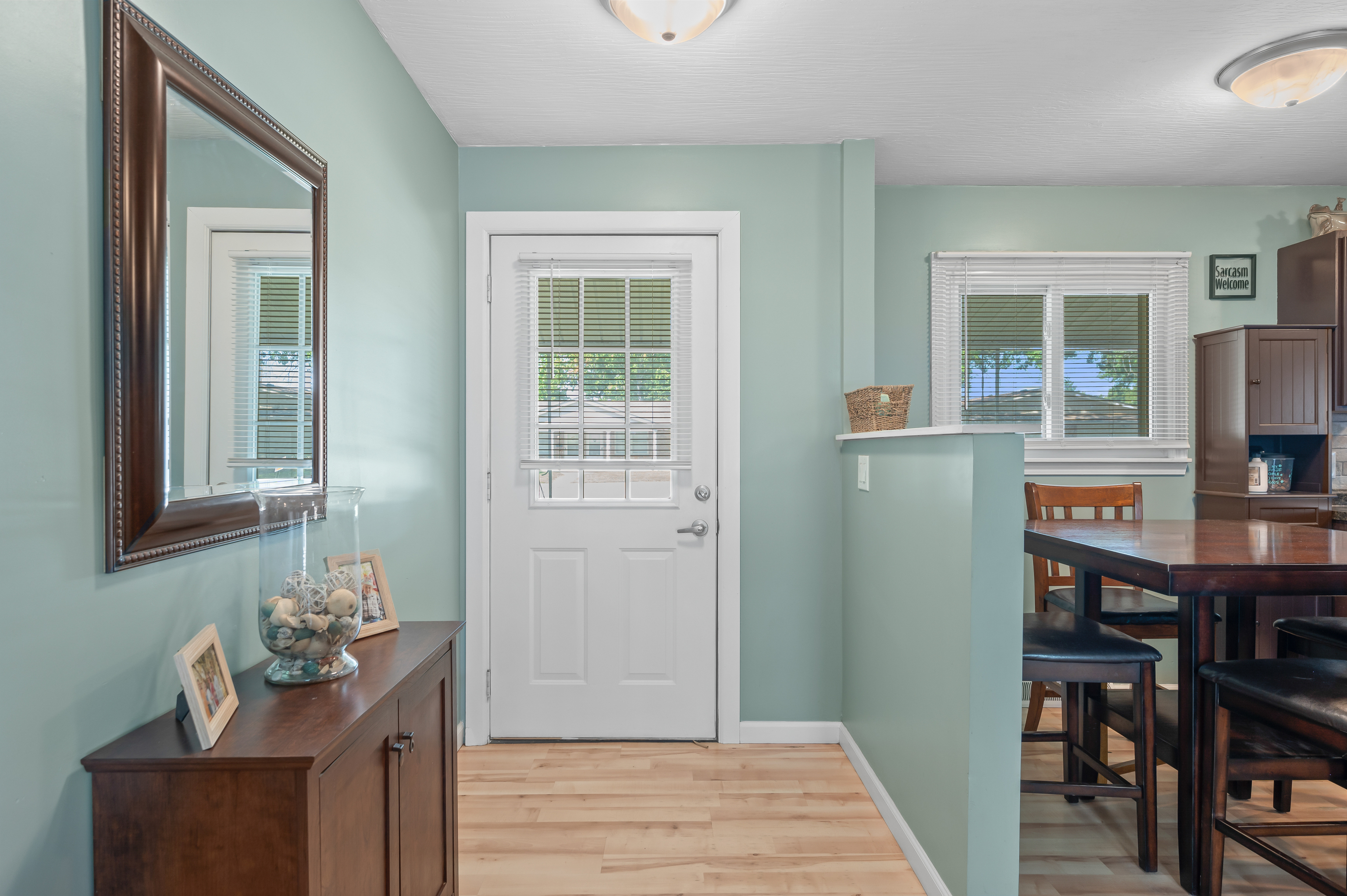 2831 Taylor Road Columbus, IN 47203 - Photo 11 of 30 Gallery Image 11
