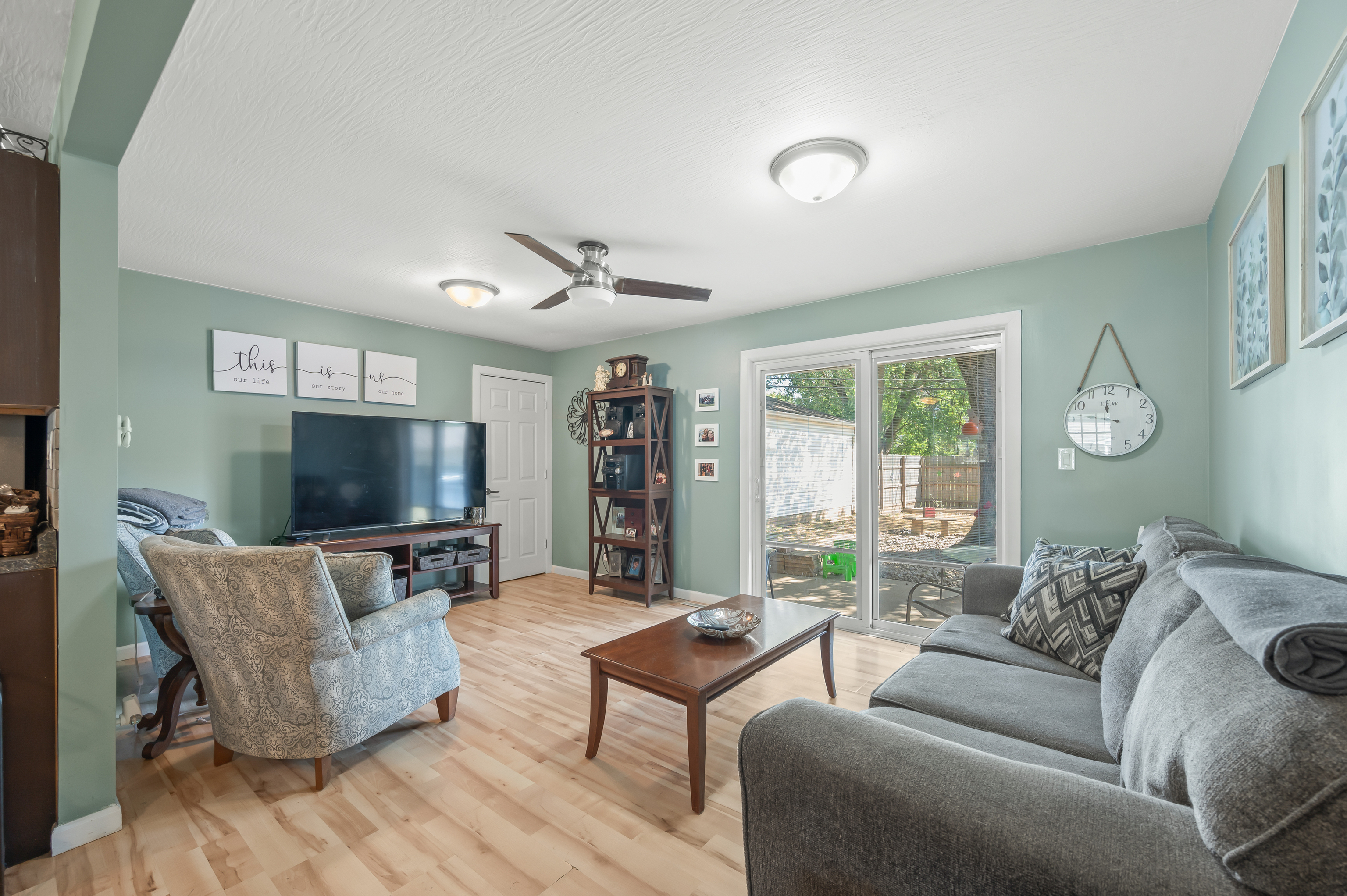 2831 Taylor Road Columbus, IN 47203 - Photo 20 of 30 Gallery Image 20