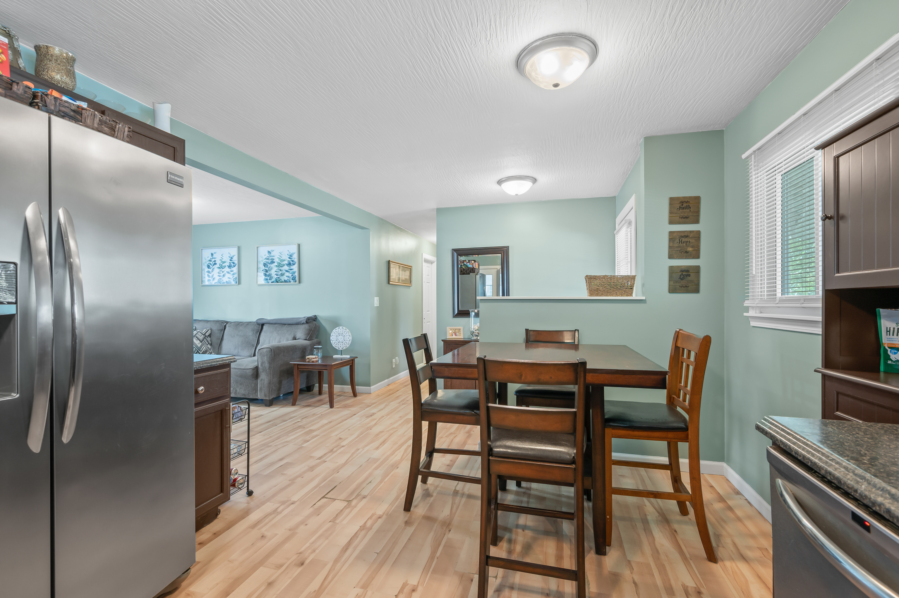 2831 Taylor Road Columbus, IN 47203 - Photo 8 of 30 Gallery Image 8