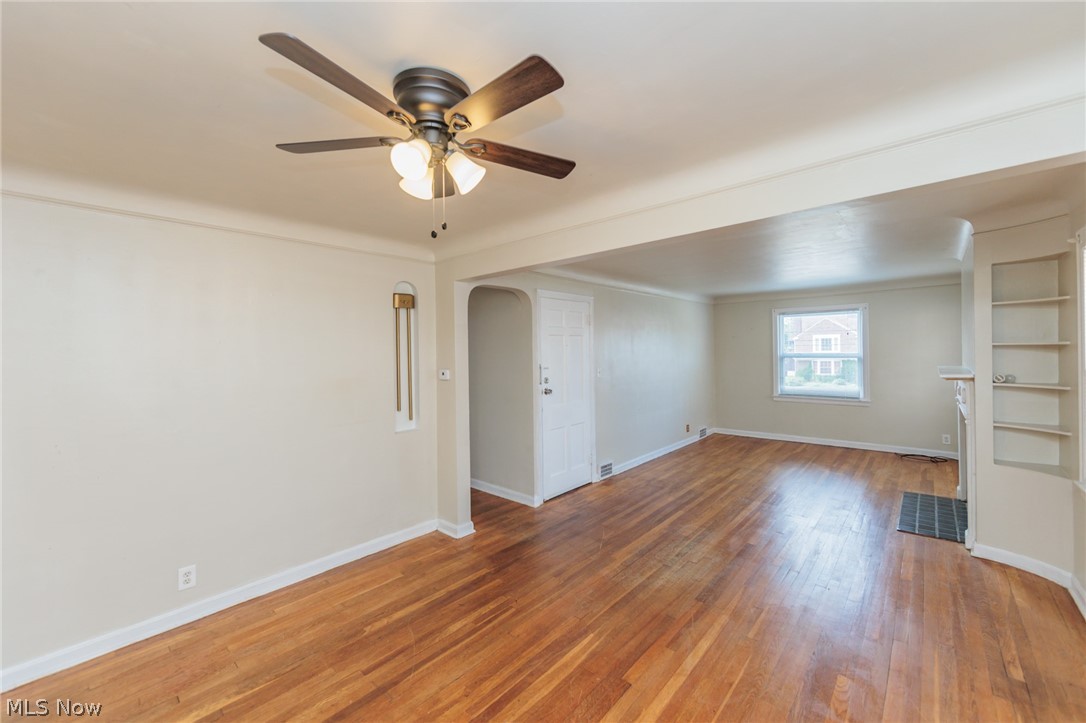 13601 Cedar Road Cleveland, OH 44118 - Photo 10 of 35