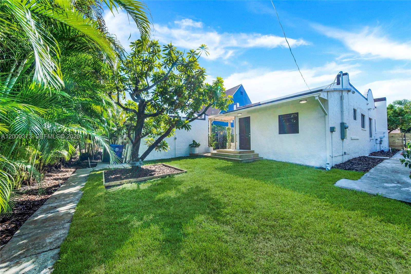 1925 Southwest 23rd Street Miami, FL 33145 - Photo 13 of 27