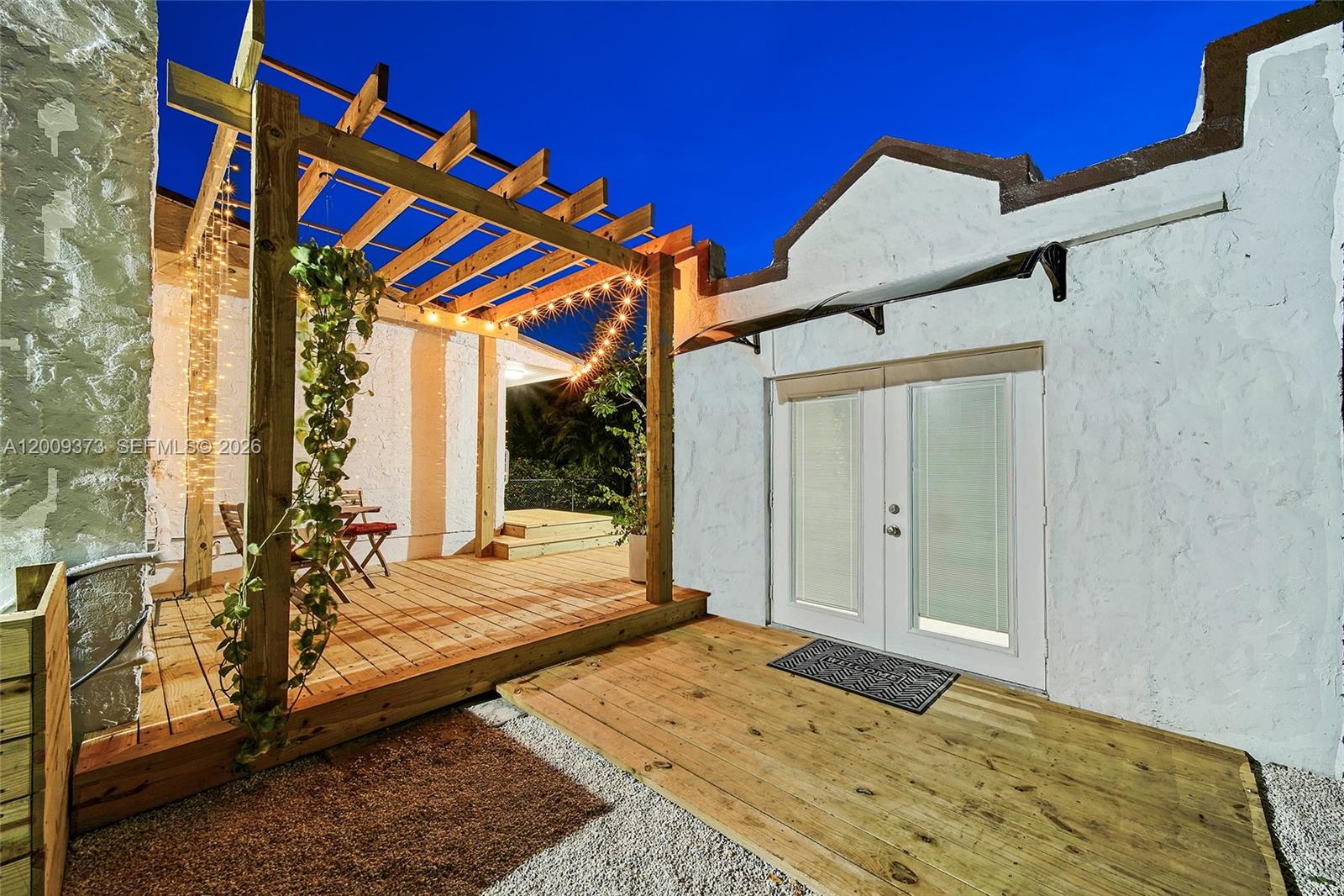 1925 Southwest 23rd Street Miami, FL 33145 - Photo 4 of 27