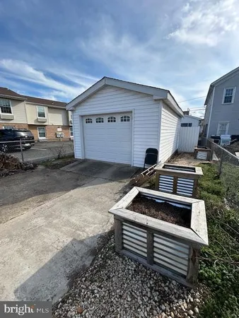 $2,600 | 303 4th Avenue, Quantico, VA 22134