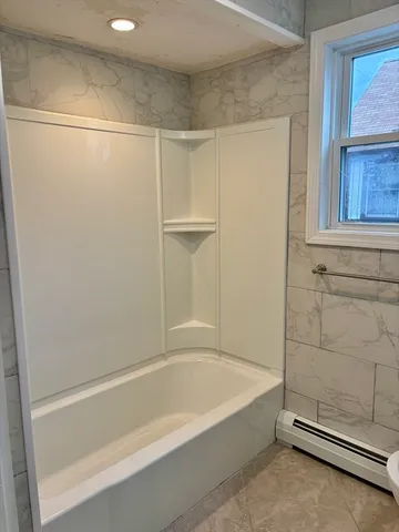 $2,750 | 11 Varney Street, Unit 1, Salem, MA 01970