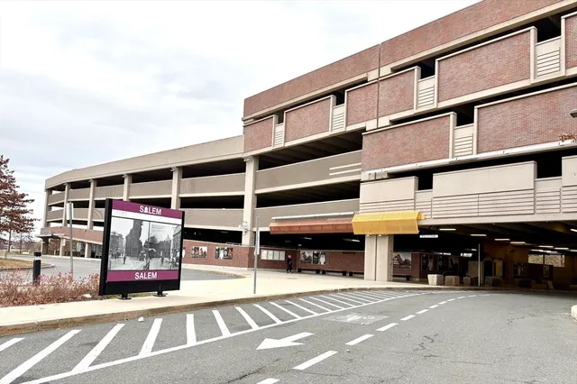 $2,750 | 11 Varney Street, Unit 1, Salem, MA 01970