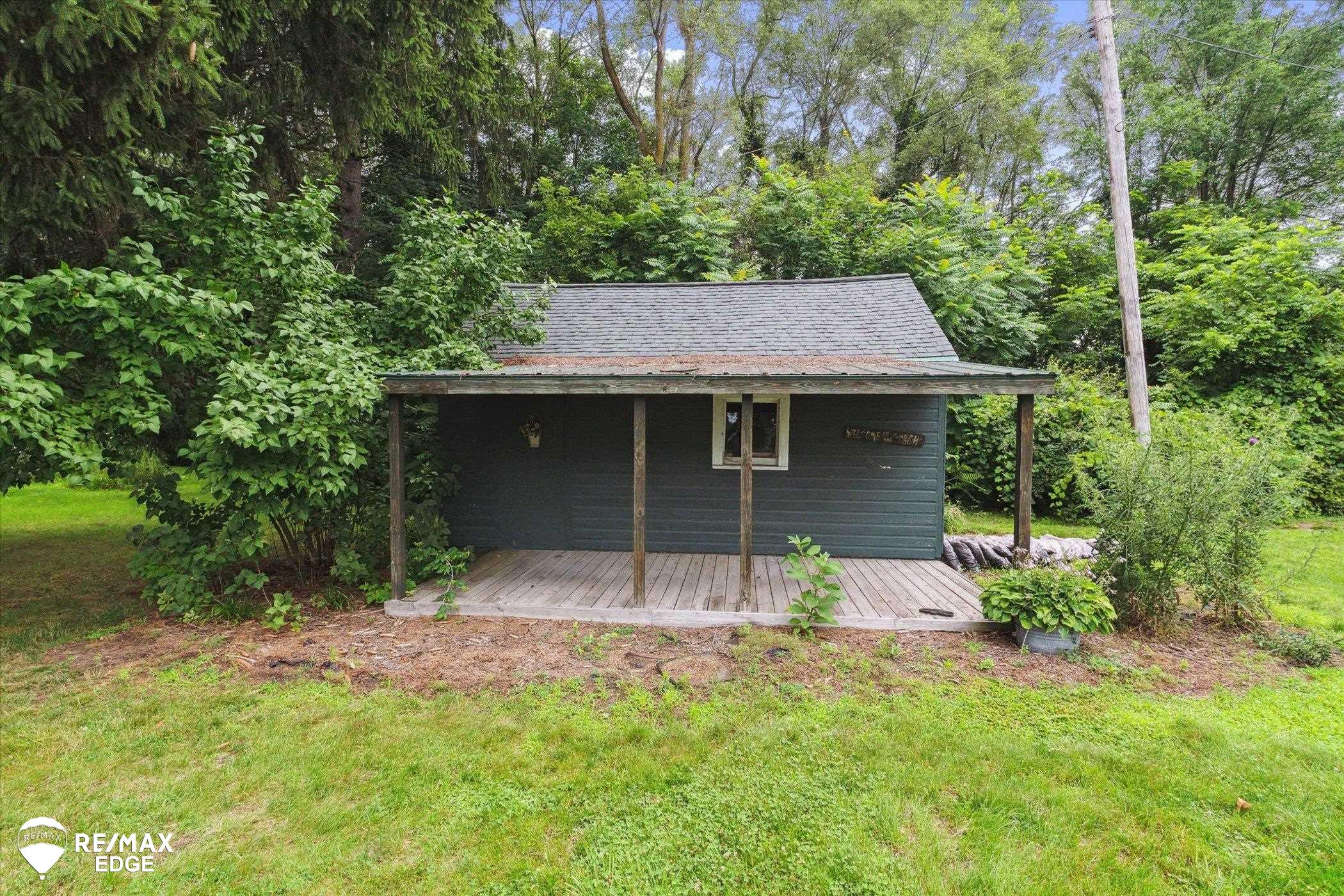 3446 Davison Road Lapeer, MI 48446 - Photo 39 of 43