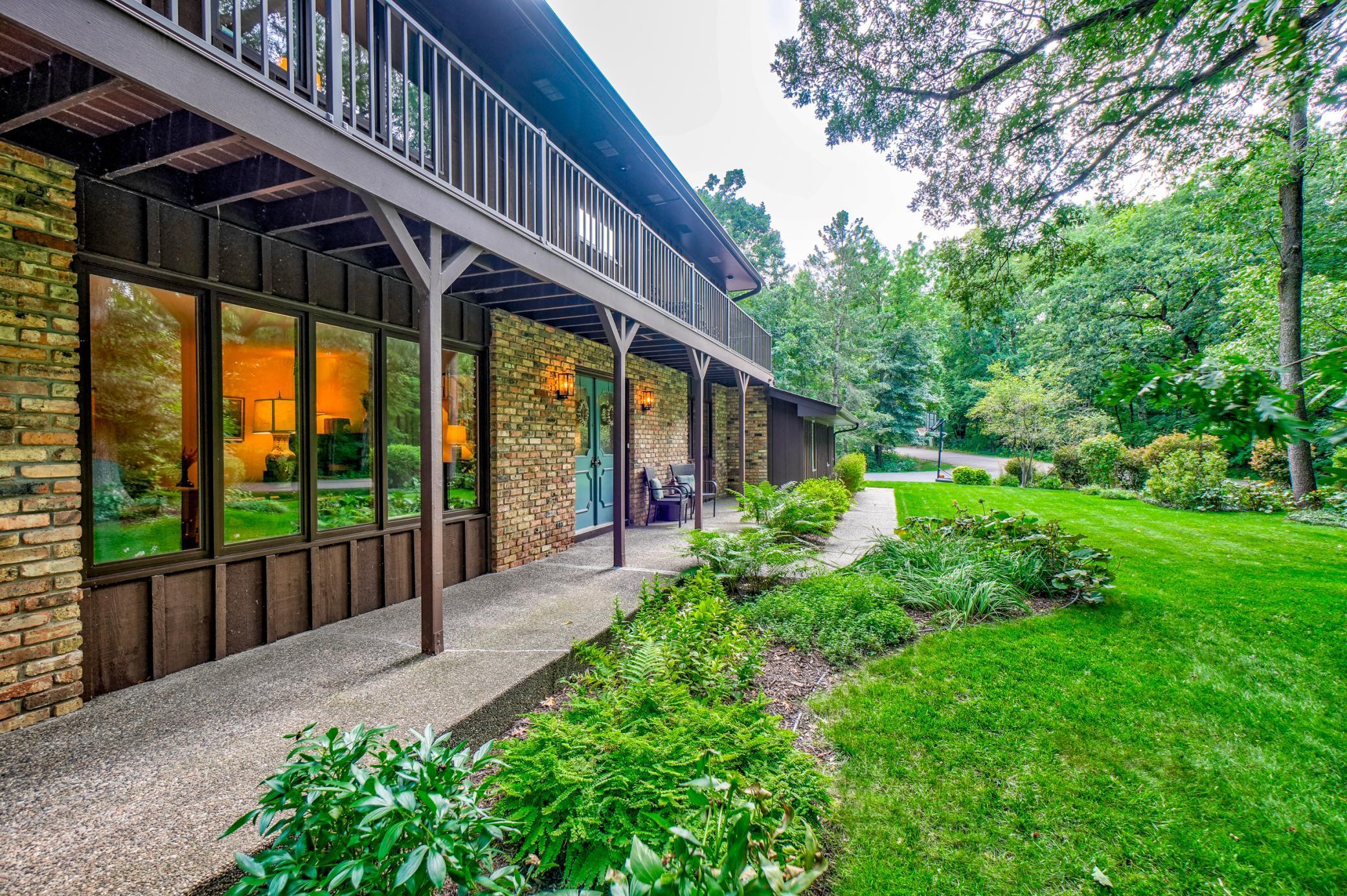 44 South Deep Lake Road North Oaks, MN 55127 - Photo 5 of 42 Gallery Image 5