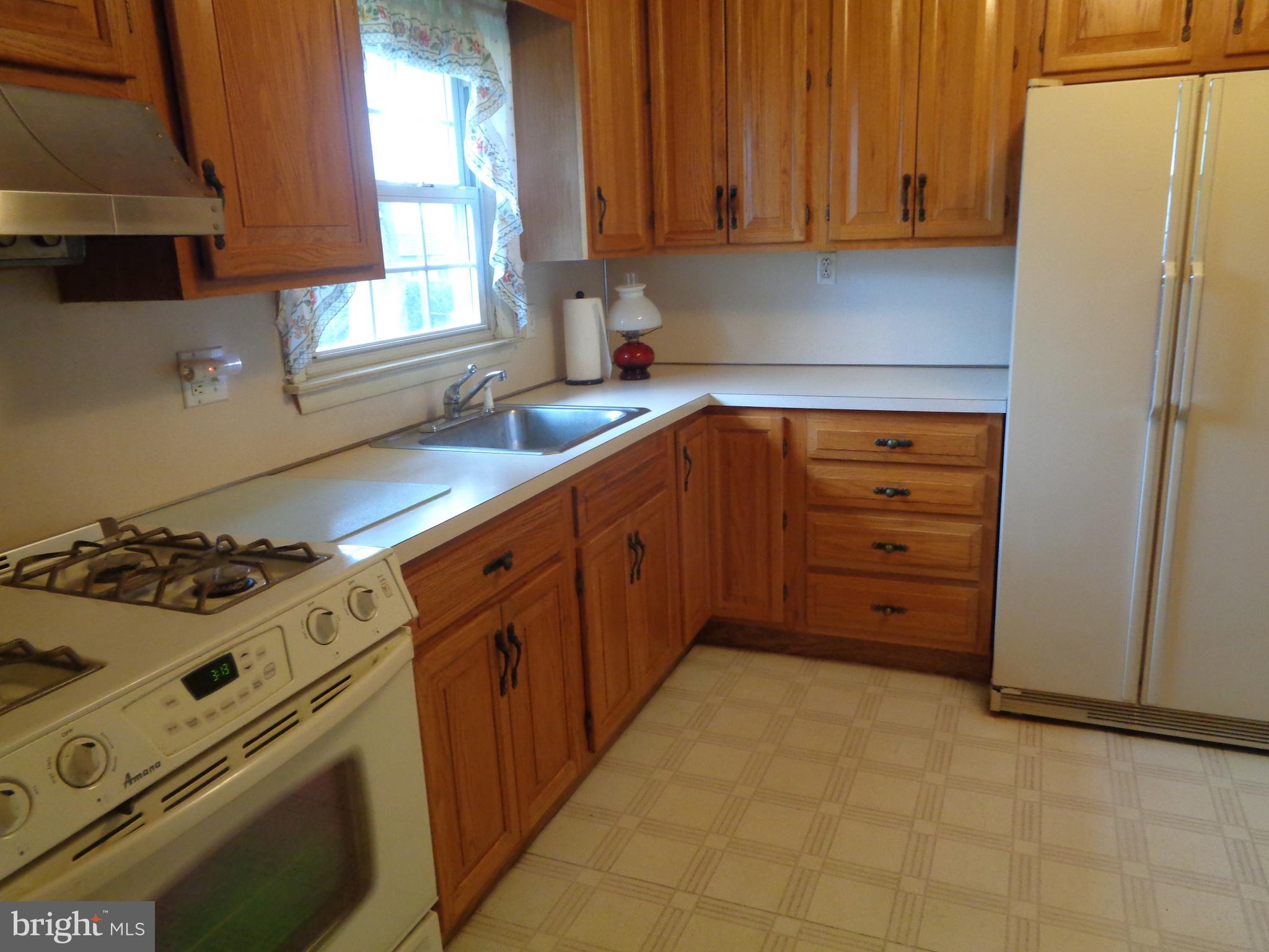 14 Valley View Road Hamilton, NJ 08620 - Photo 3 of 13