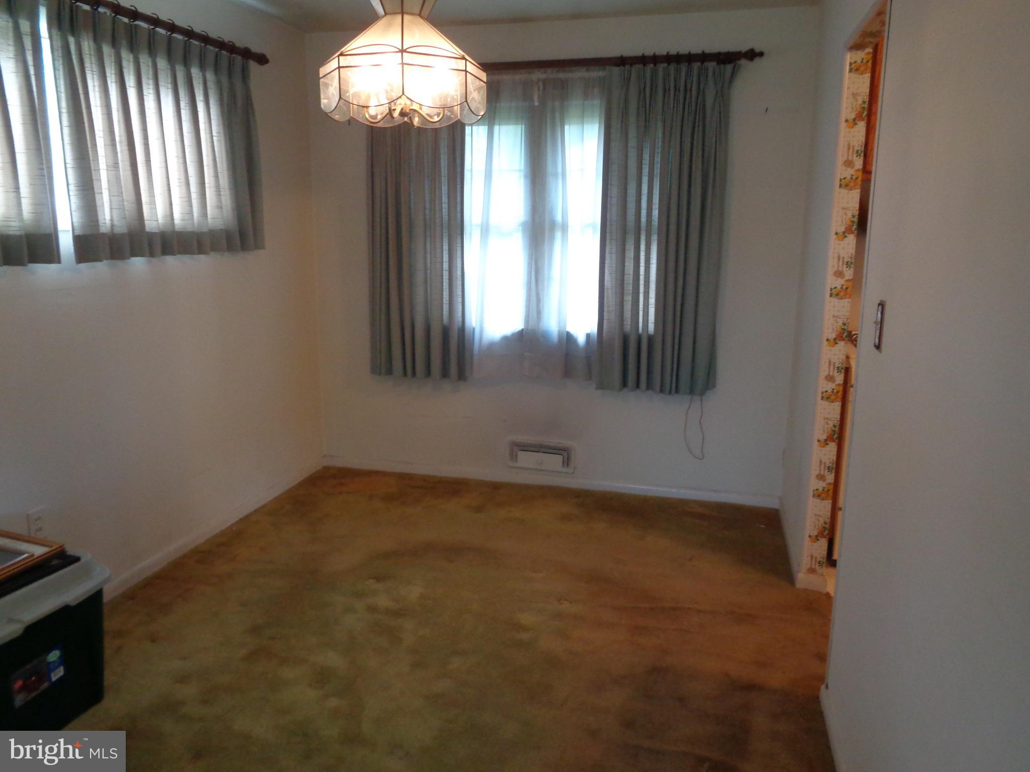 14 Valley View Road Hamilton, NJ 08620 - Photo 5 of 13