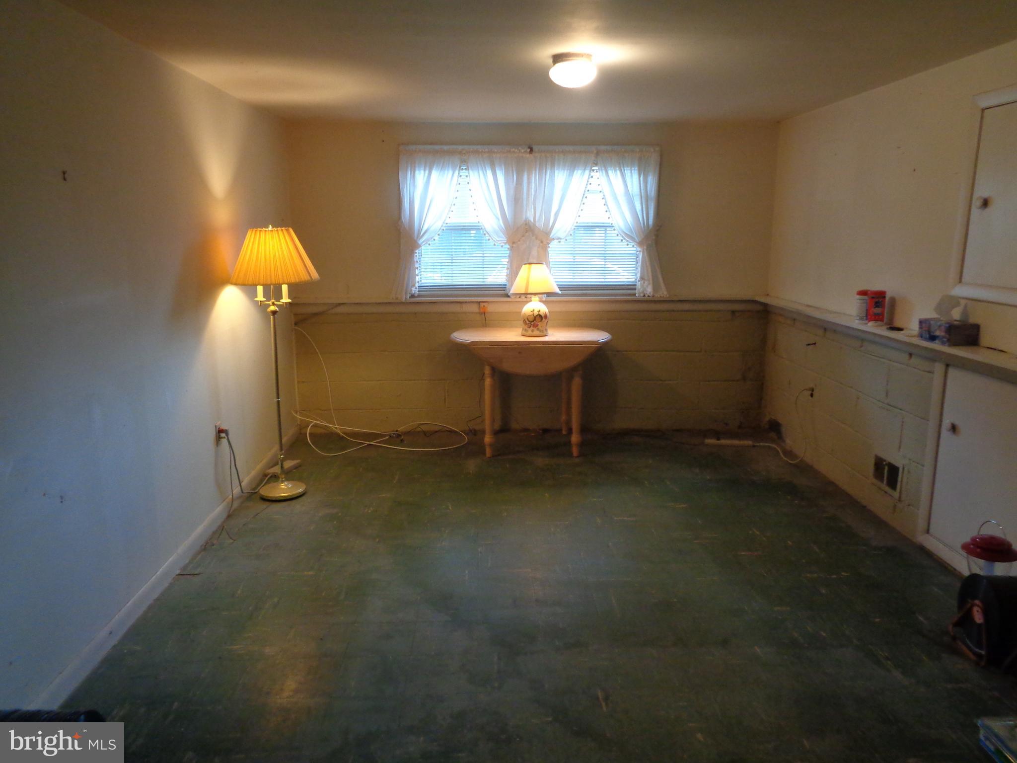 14 Valley View Road Hamilton, NJ 08620 - Photo 9 of 13