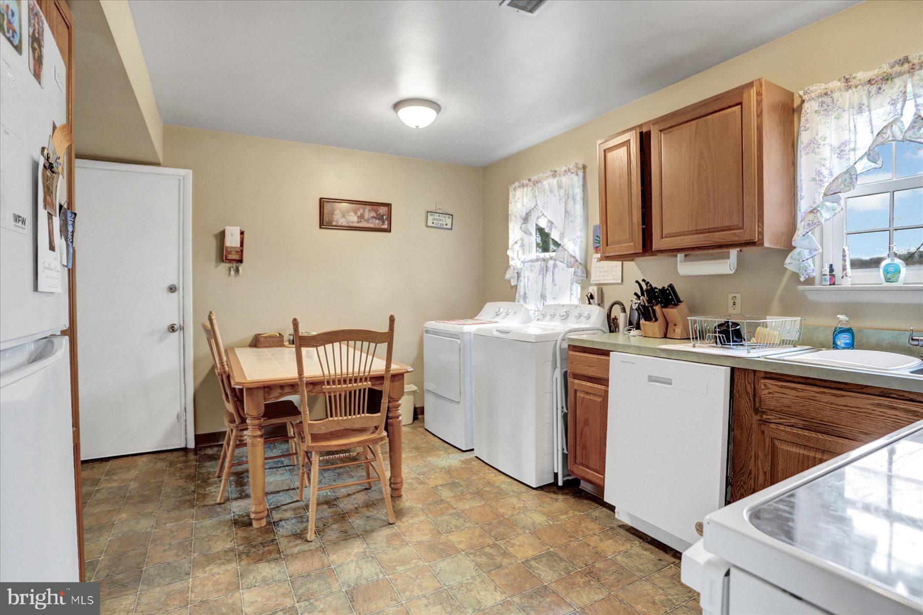 5151 Erie Road Harrisburg, PA 17111 - Photo 12 of 32 Gallery Image 12