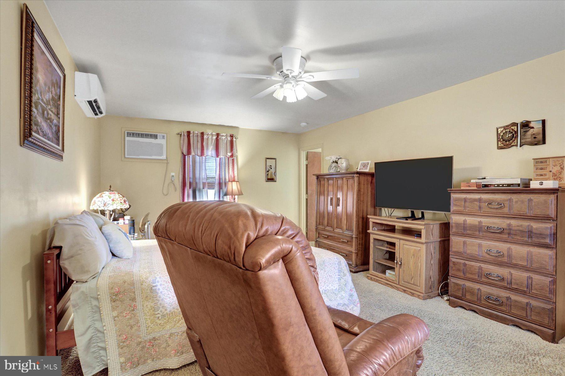 5151 Erie Road Harrisburg, PA 17111 - Photo 17 of 32 Gallery Image 17