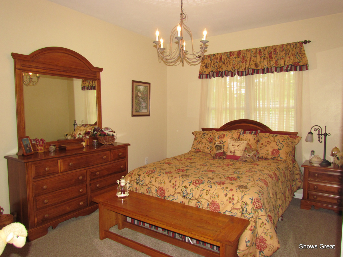 388 Stonehaven Lane Blue Ridge, VA 24064 - Photo 22 of 29 Bedroom