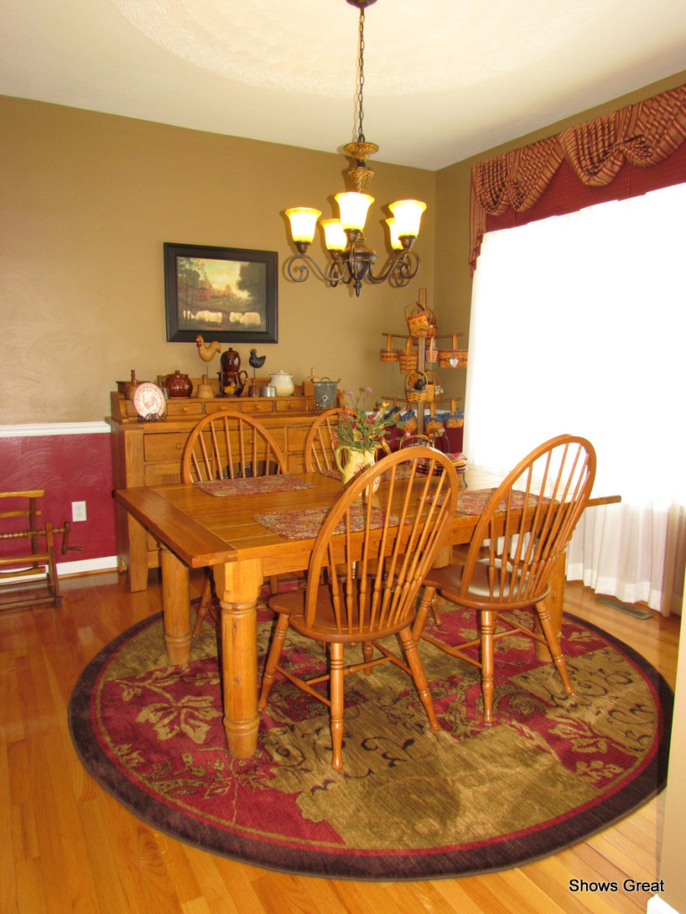 388 Stonehaven Lane Blue Ridge, VA 24064 - Photo 10 of 29 Dining Room
