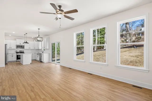 $519,900 | 8355 Coolidge Circle, King George, VA 22485