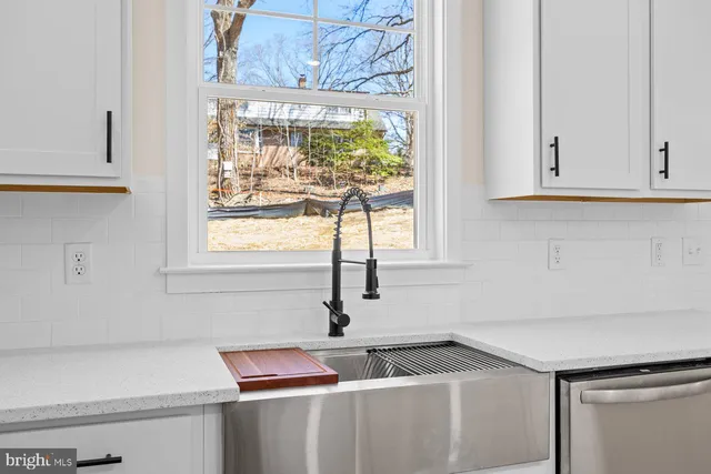 $519,900 | 8355 Coolidge Circle, King George, VA 22485