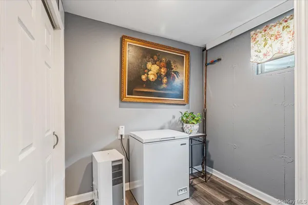 $699,999 | 144 Washington Avenue, Wheatley Heights, NY 11798