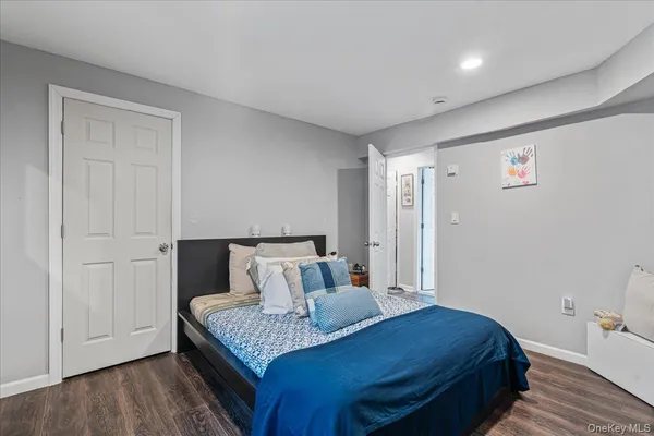 $699,999 | 144 Washington Avenue, Wheatley Heights, NY 11798