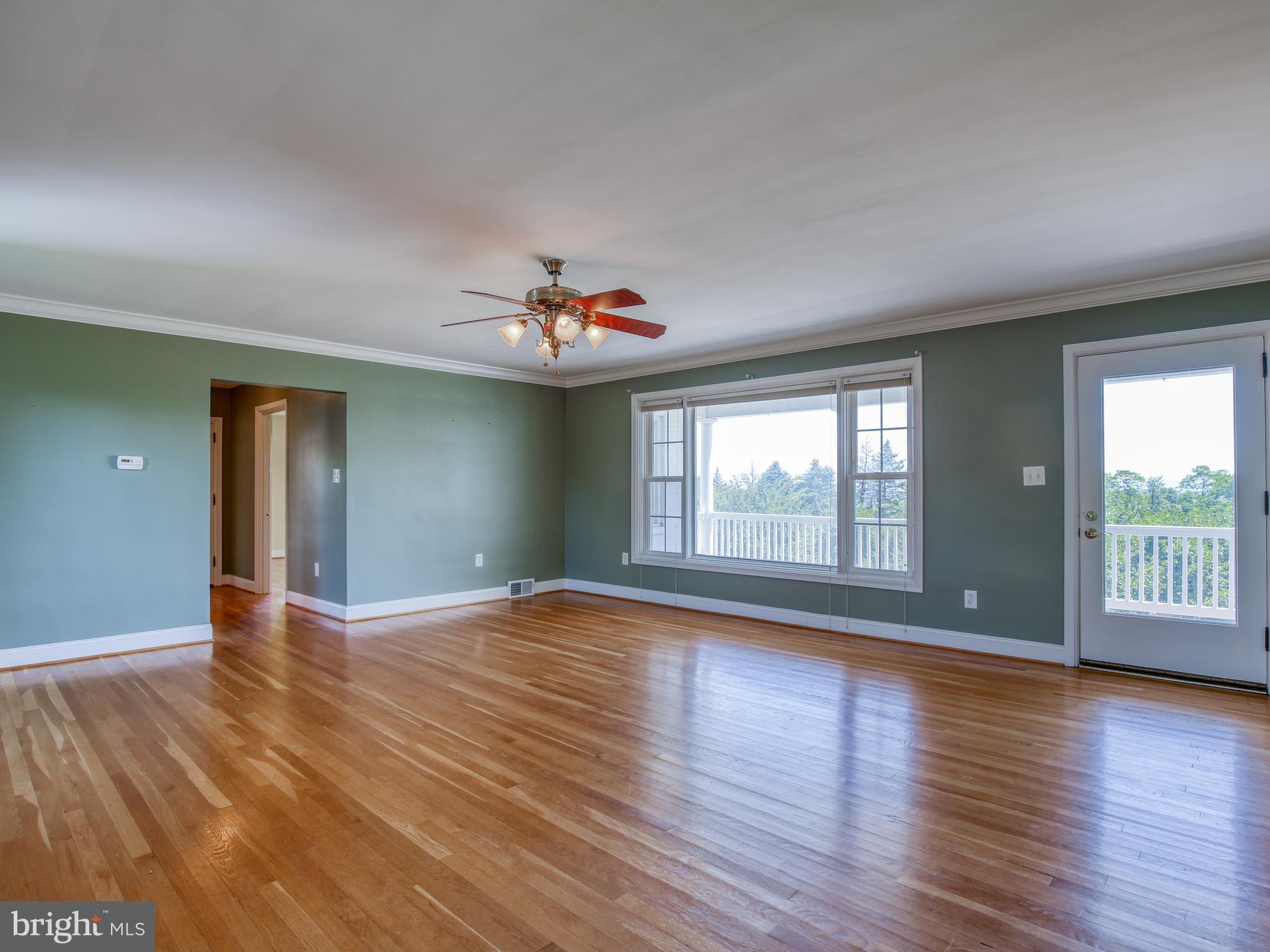 2516 Middle Road Winchester, VA 22601 - Photo 22 of 43 Large living room w/access to covered deck
