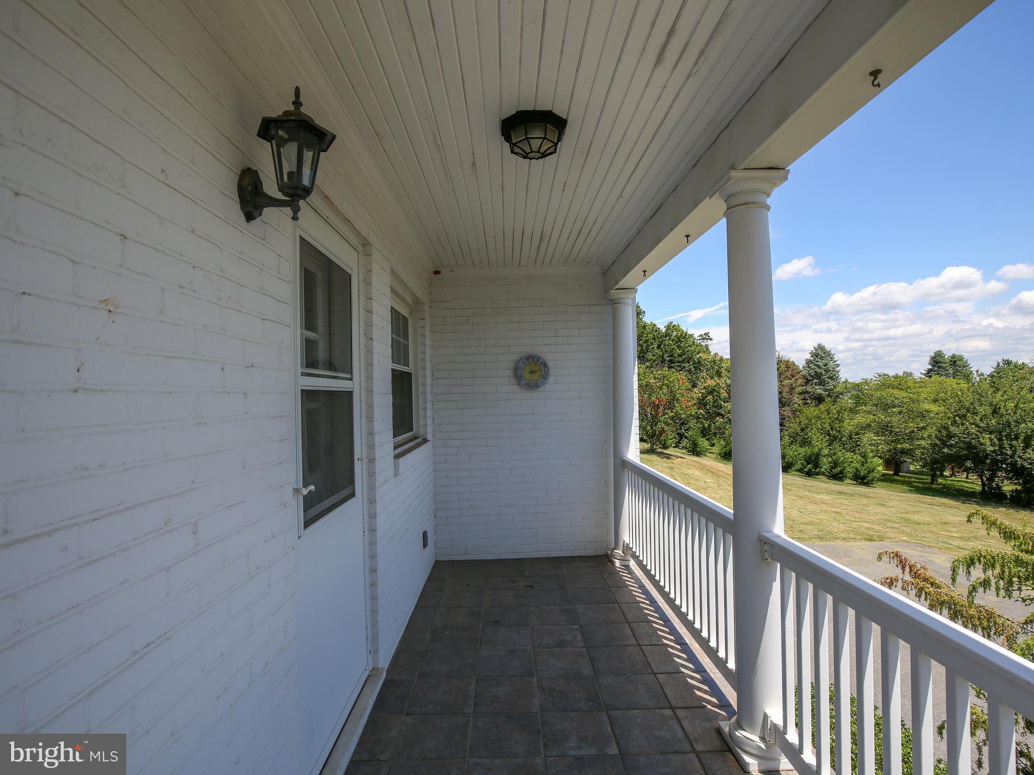 2516 Middle Road Winchester, VA 22601 - Photo 9 of 43 Gallery Image 9