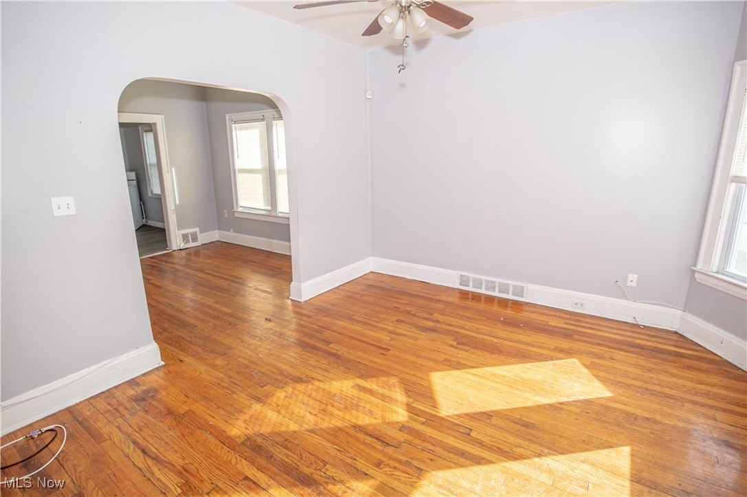 915 Evangeline Road Cleveland, OH 44110 - Photo 6 of 21 Gallery Image 6