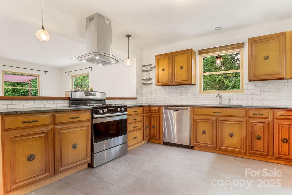 36 Avon Road Asheville, NC 28805 - Photo 30 of 44 Gallery Image 30