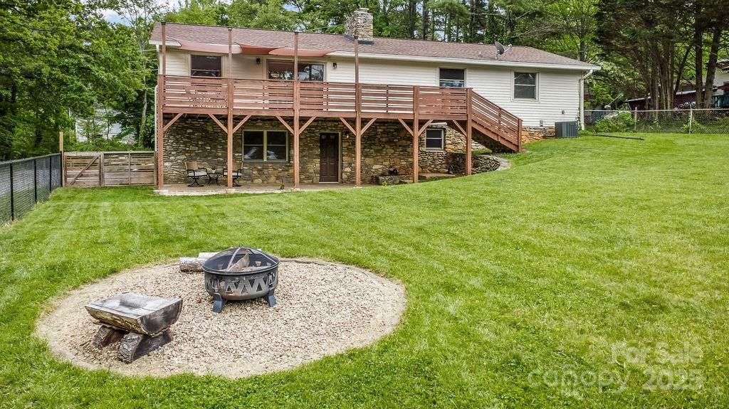 36 Avon Road Asheville, NC 28805 - Photo 3 of 44 Gallery Image 3