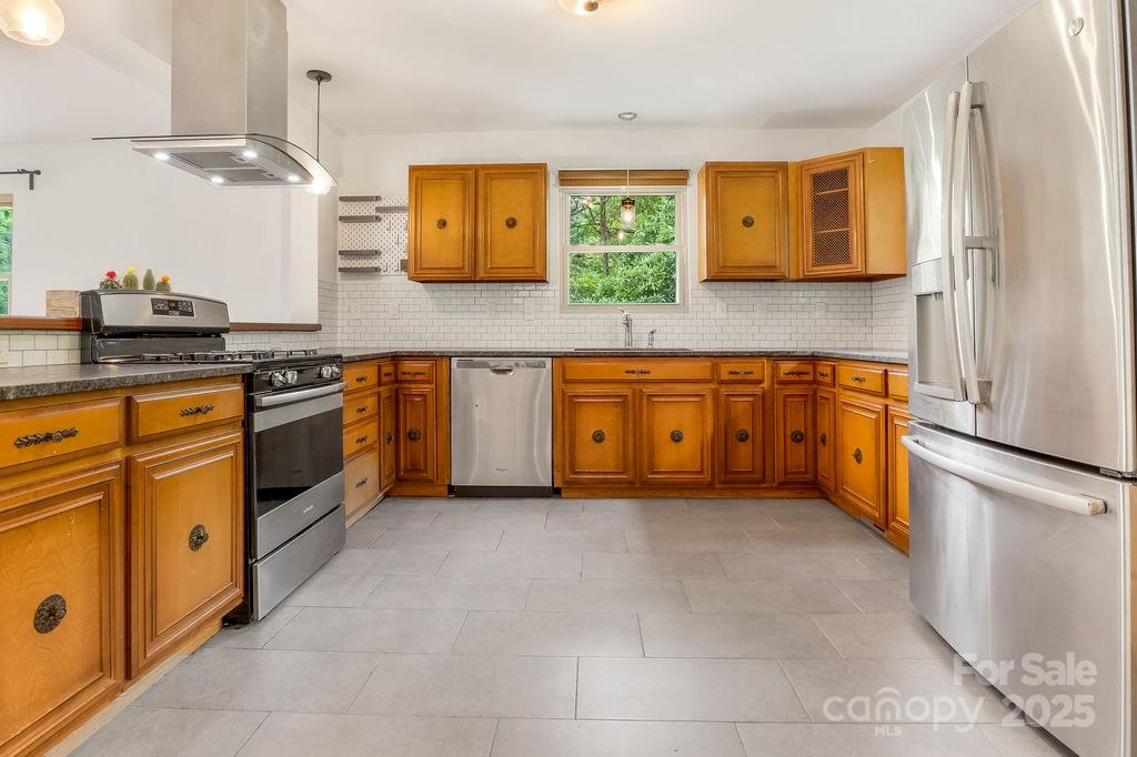 36 Avon Road Asheville, NC 28805 - Photo 39 of 44 Gallery Image 39